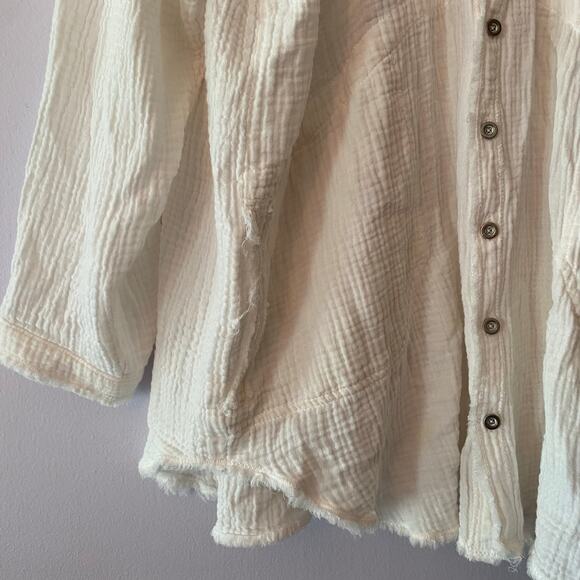 We The Free White Gauze Oversized Flowy Button Down Shirt Women's size Small - Picture 6 of 11